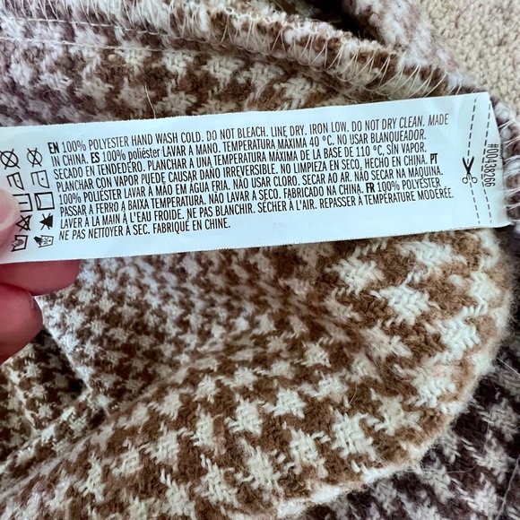 Forever 21 Brown and Cream Houndstooth Coat - Picture 6 of 6